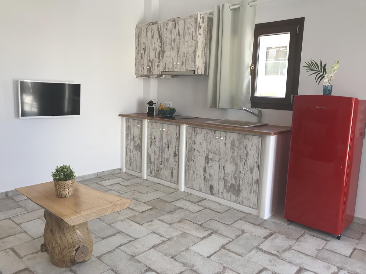 קרטראדוס Elia Residences Santorini מראה חיצוני תמונה