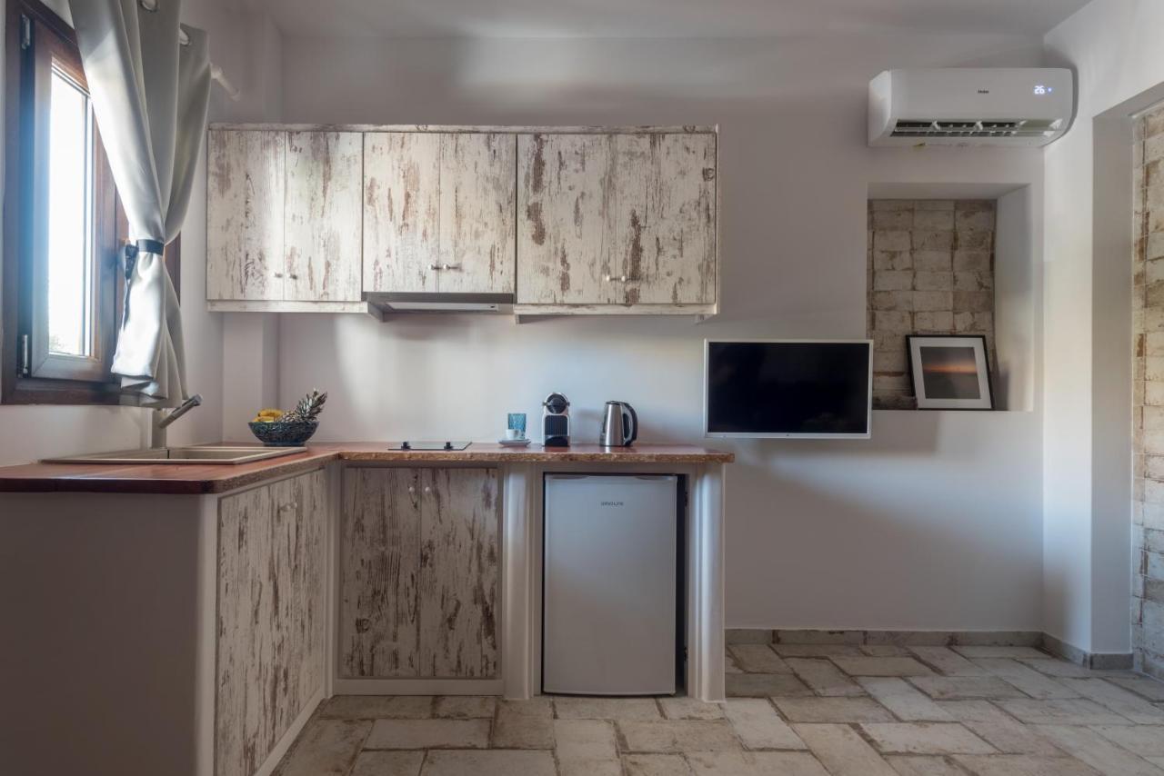 קרטראדוס Elia Residences Santorini מראה חיצוני תמונה