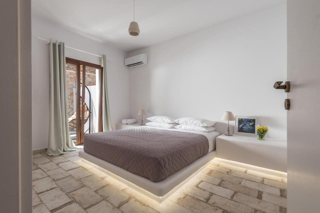 קרטראדוס Elia Residences Santorini מראה חיצוני תמונה