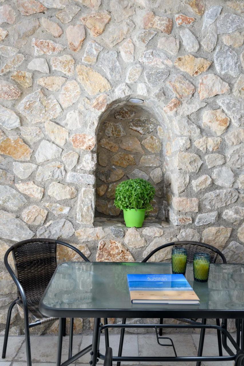 קרטראדוס Elia Residences Santorini מראה חיצוני תמונה